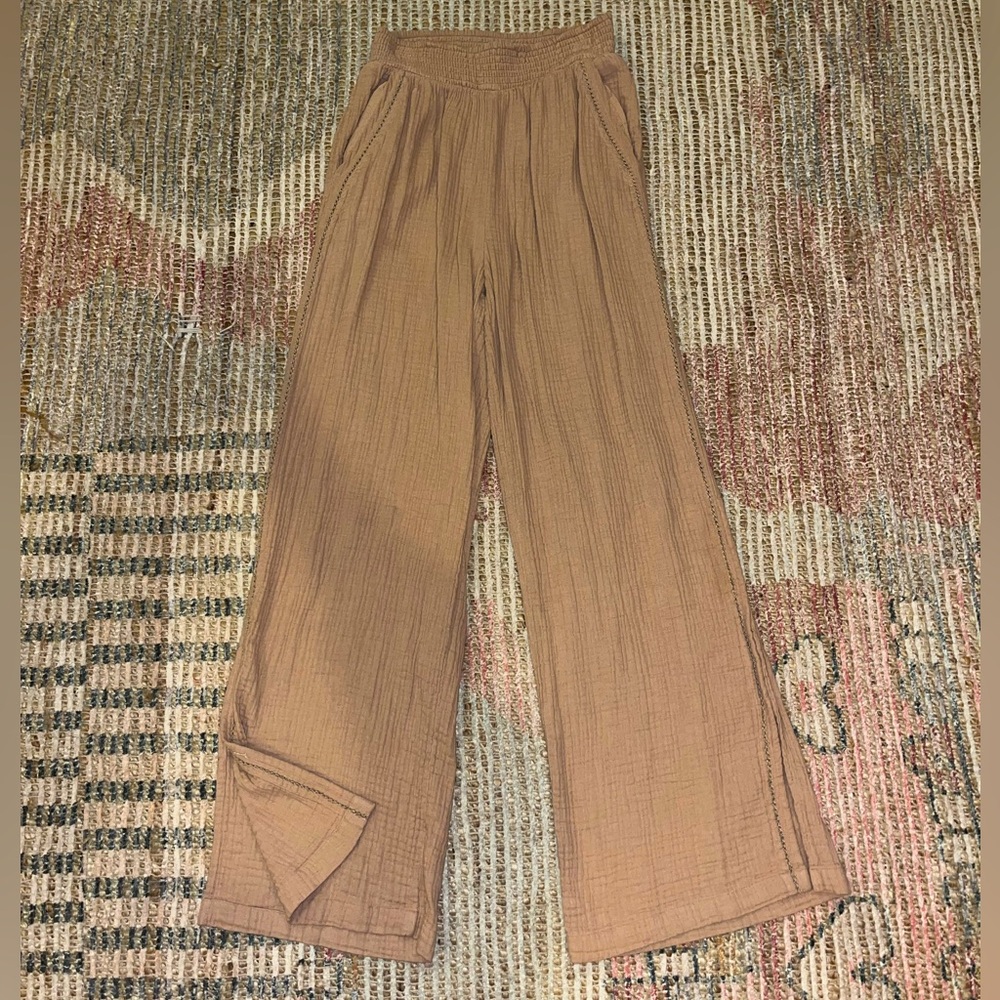 Arie Wide Leg Flowy Beach Pants With Ankle Slit Size Small